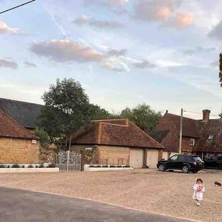 Picturebook Cottage On Prestigious Polo Estate Stedham Exterior photo